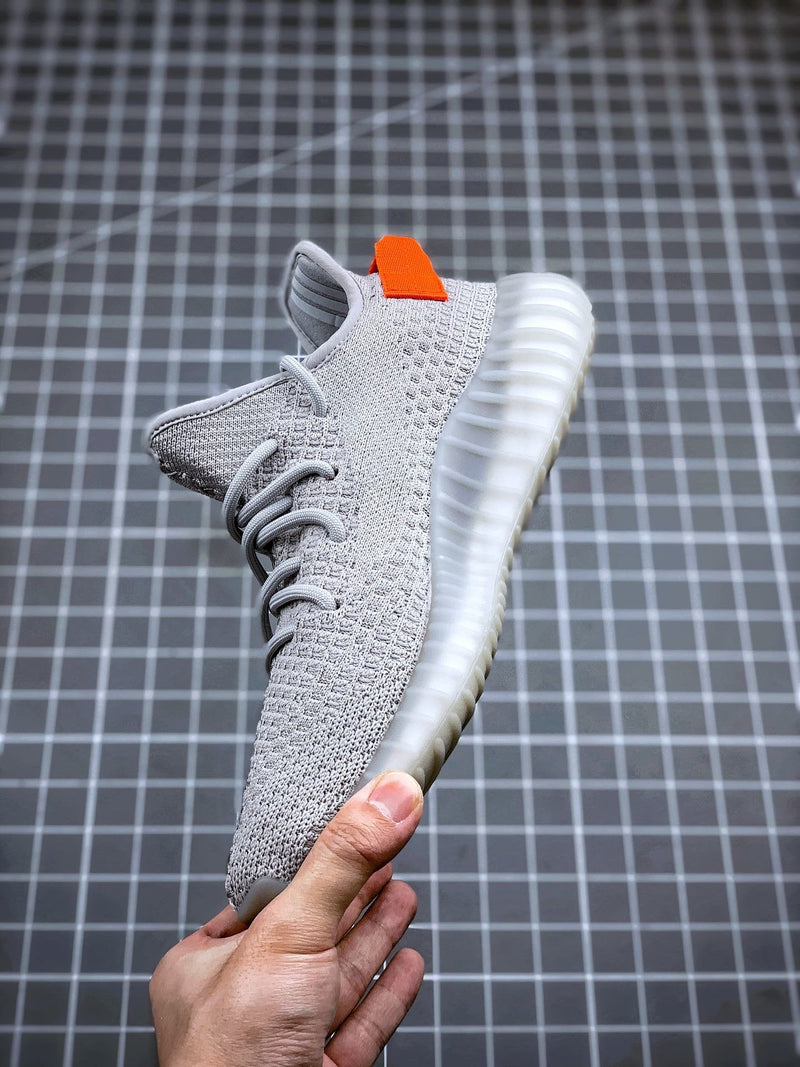 adidas yeezy 350 boost v2 tail light