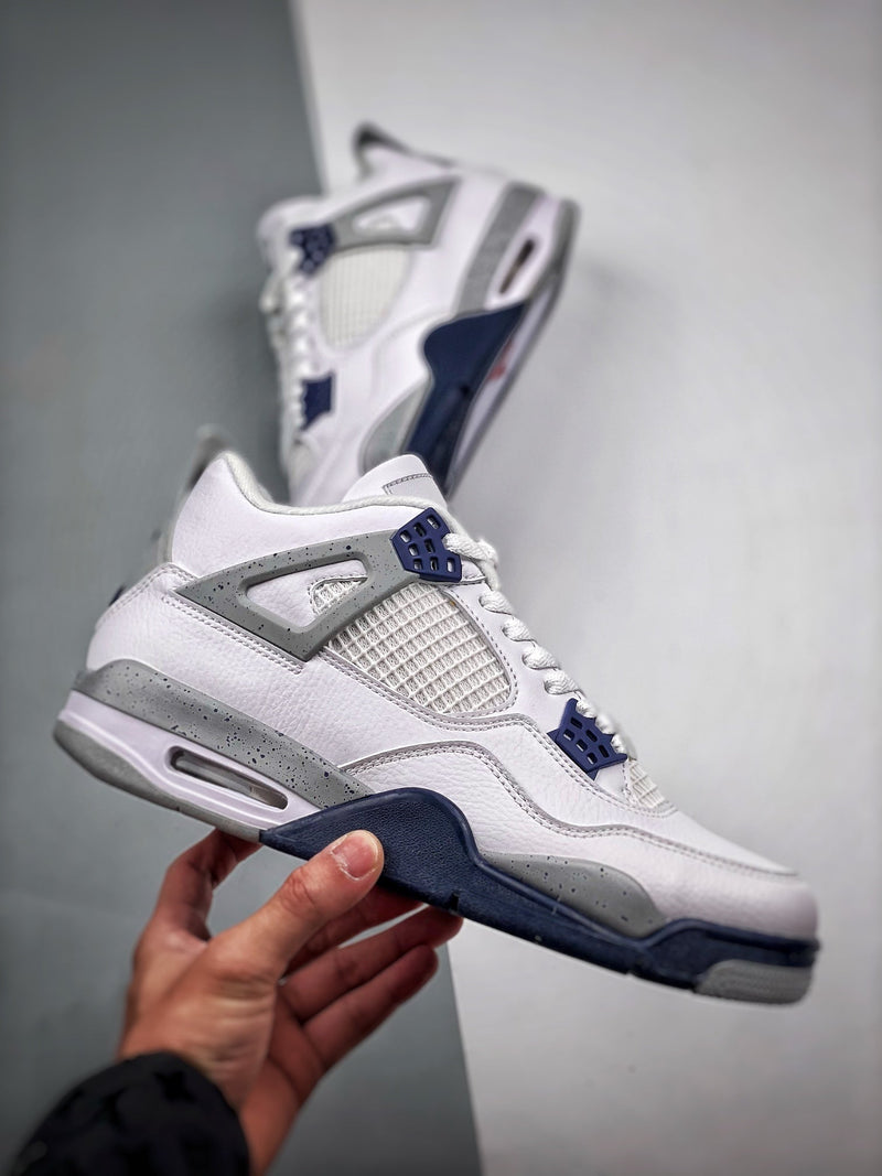 Nike Air Jordan 4 "Midnight Navy"