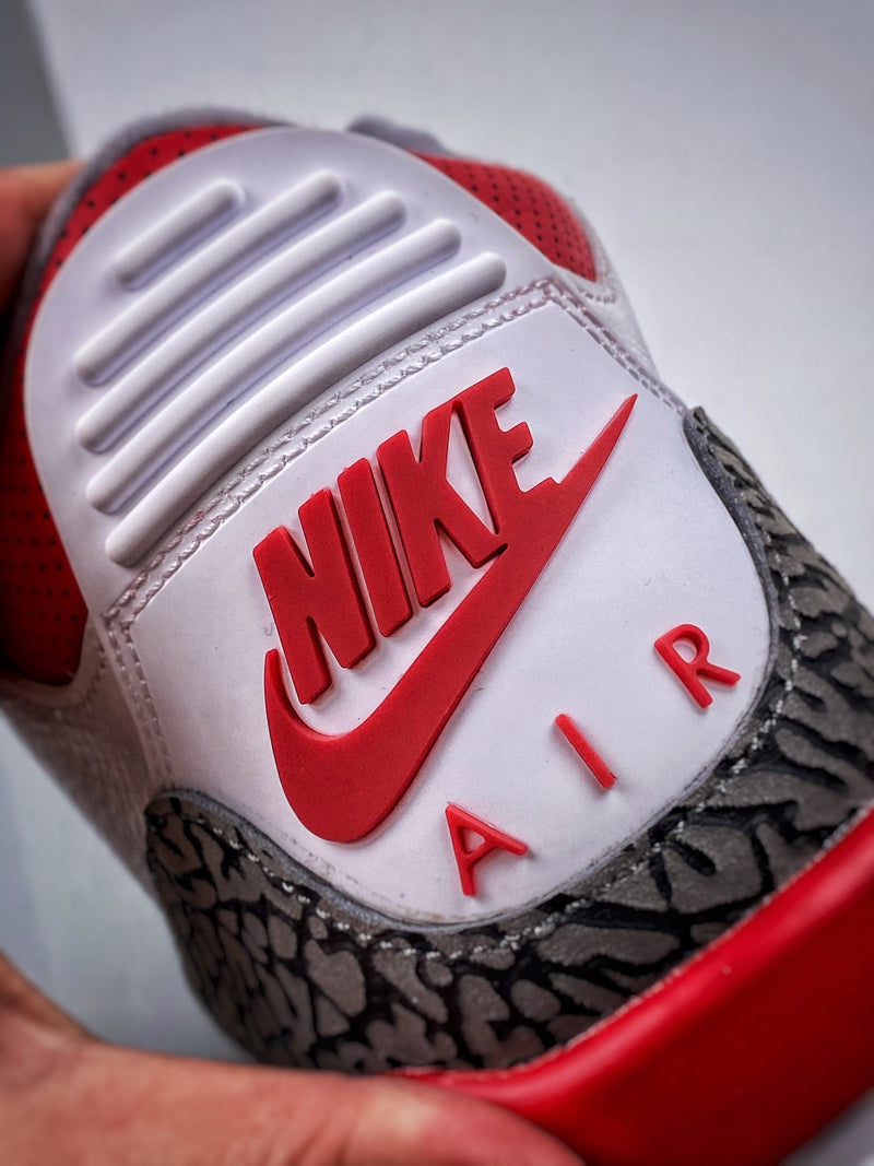 Nike Air Jordan 3 Retro "Fire Red"