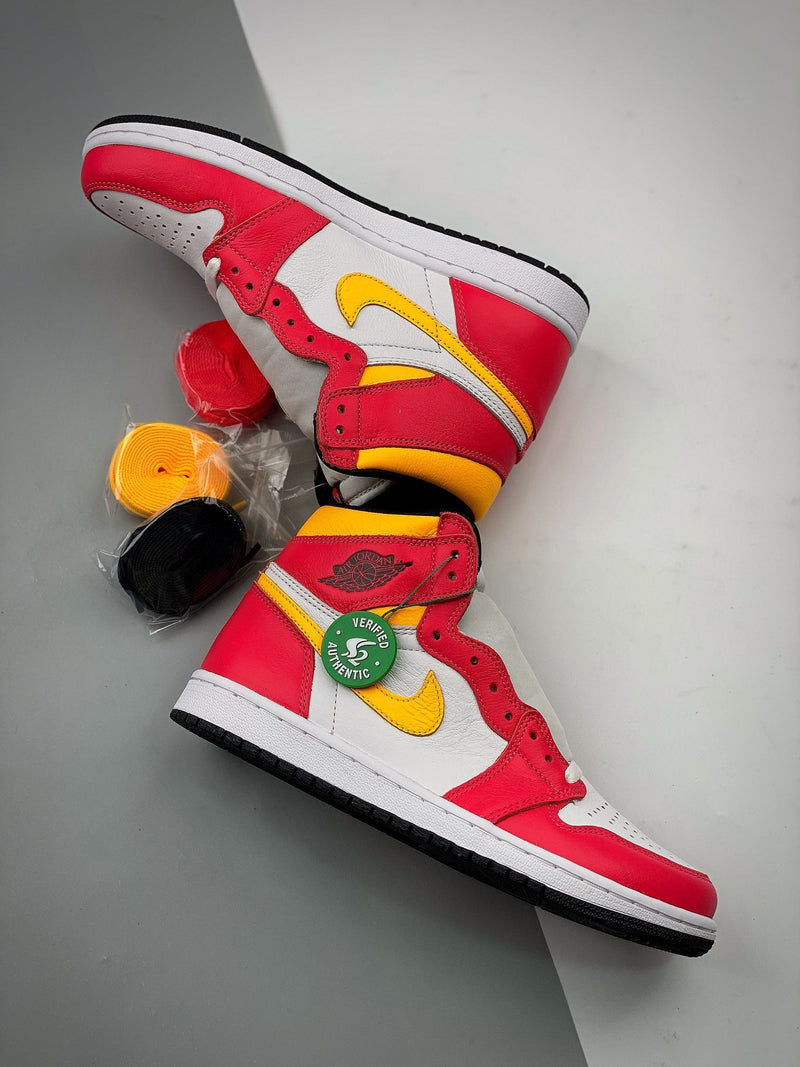 Nike Air Jordan 1 High "Light Fusion Red"