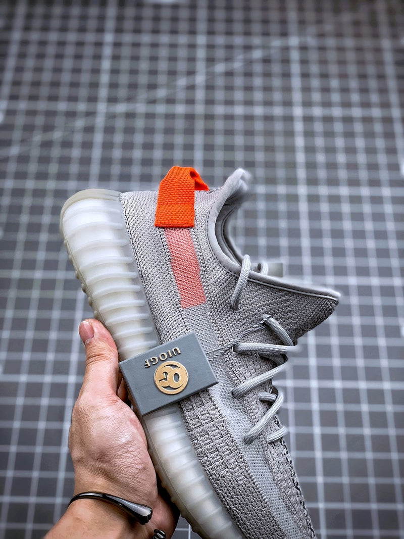 adidas yeezy 350 boost v2 tail light