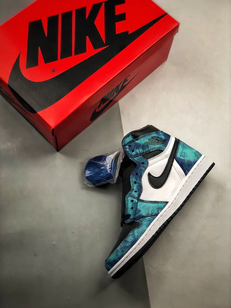 Nike Air Jordan 1 High "Tie Dye" Sneakers