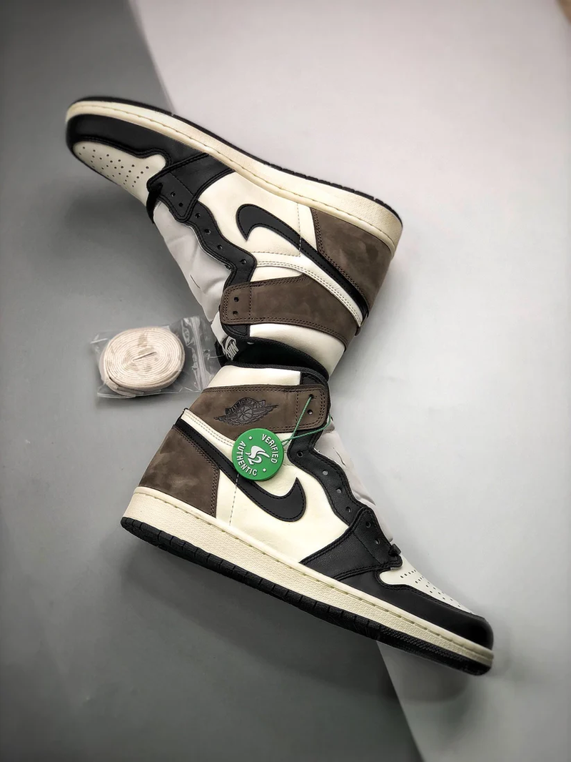 Tênis Nike Air Jordan 1 High Dark Mocha