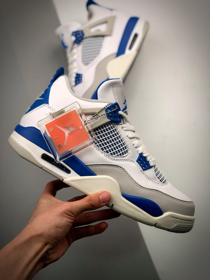 Nike Air Jordan 4 Retro SE "Military Blue"