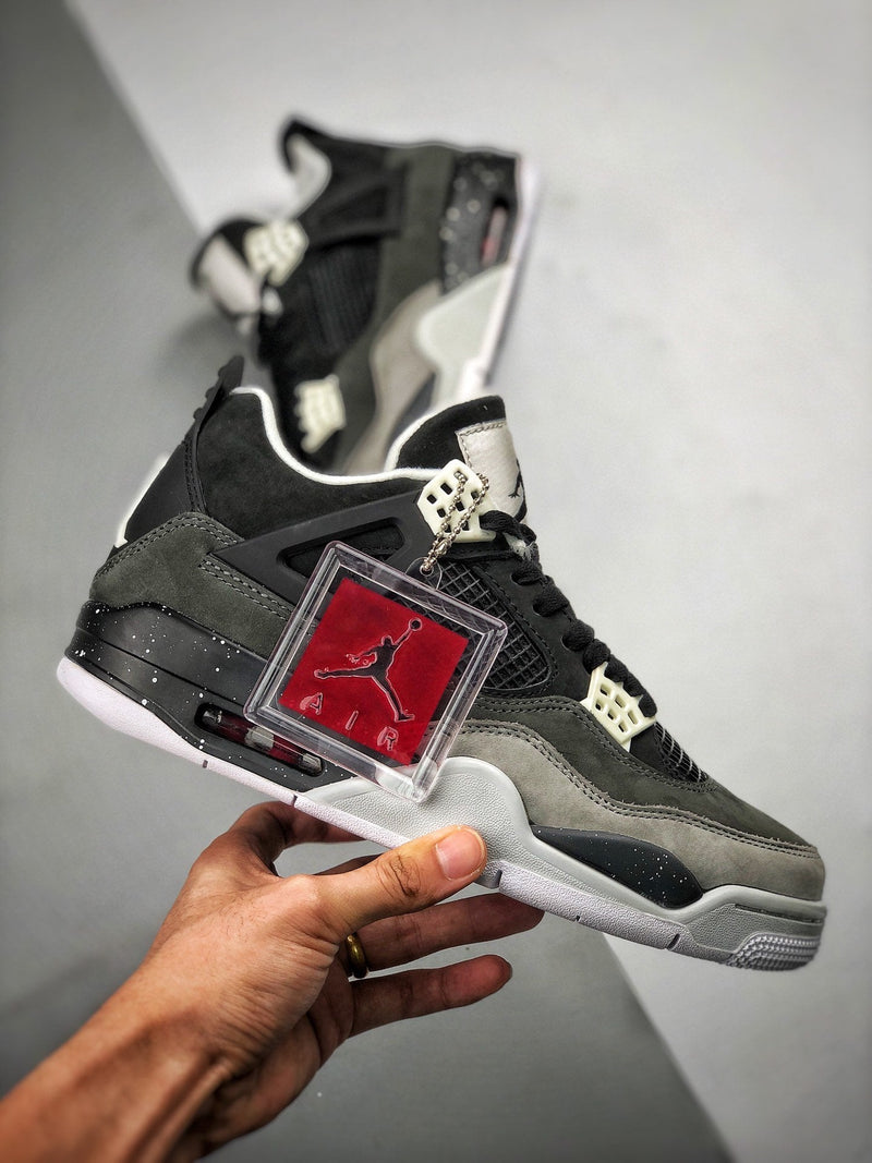 Nike Air Jordan 4 Retro "Fear" Sneakers