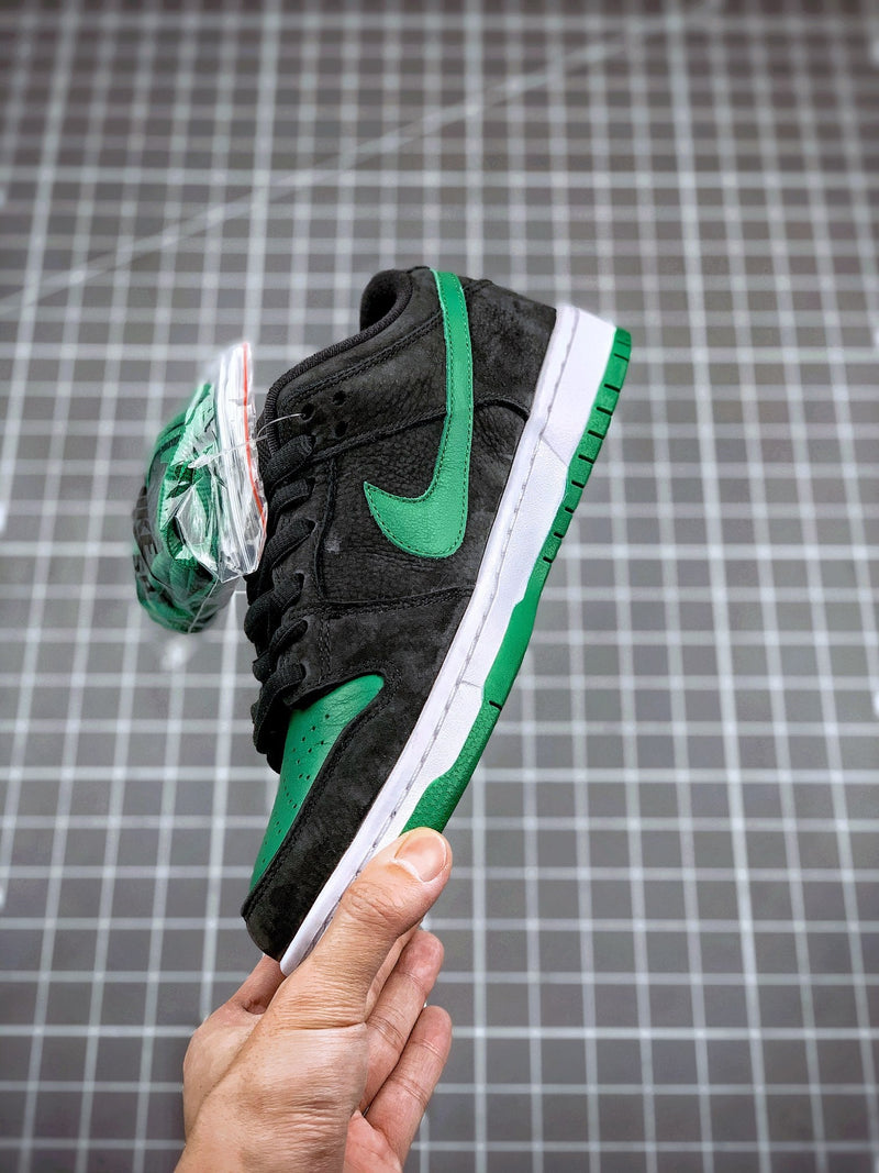 Tênis Nike SB Dunk Low "Black Pine Green"