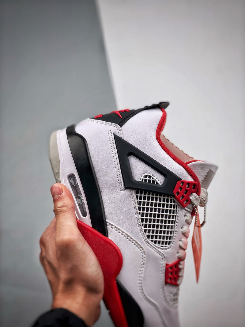 Nike Air Jordan 4 Retro "Fire Red"