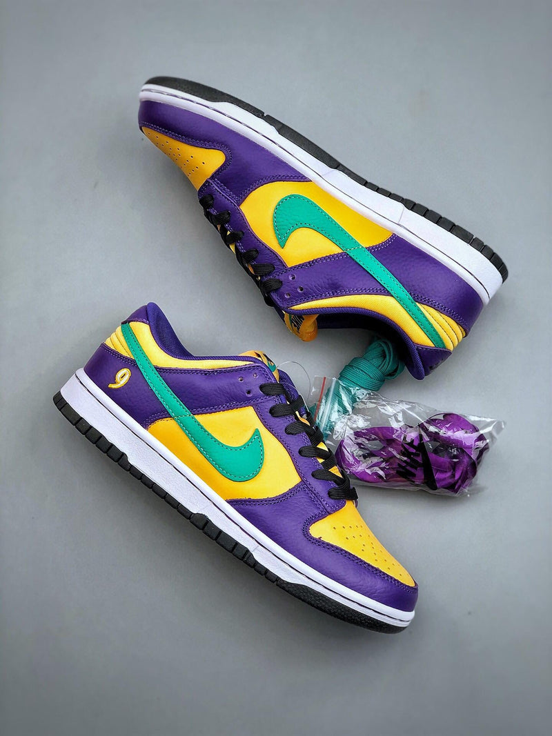 Tênis Nike SB Dunk Low Retro "Lisa Leslie""