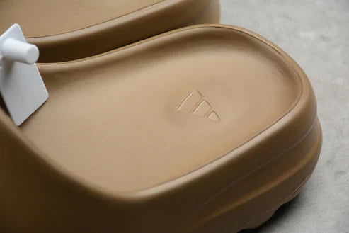 Adidas Yeezy Slide "Ochre" Sneakers