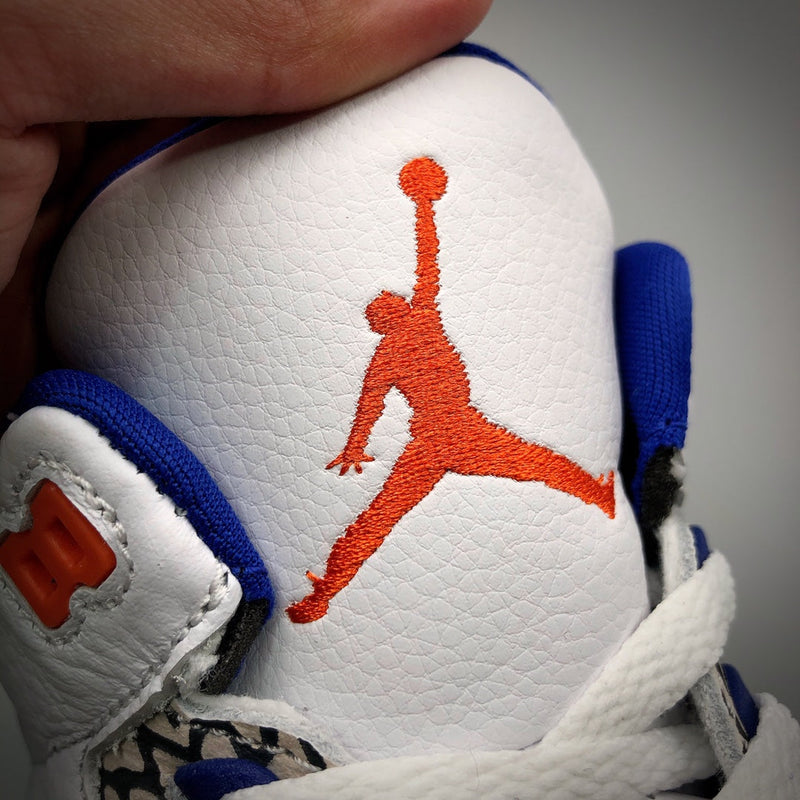 Nike Air Jordan 3 "KNICKS" Sneakers