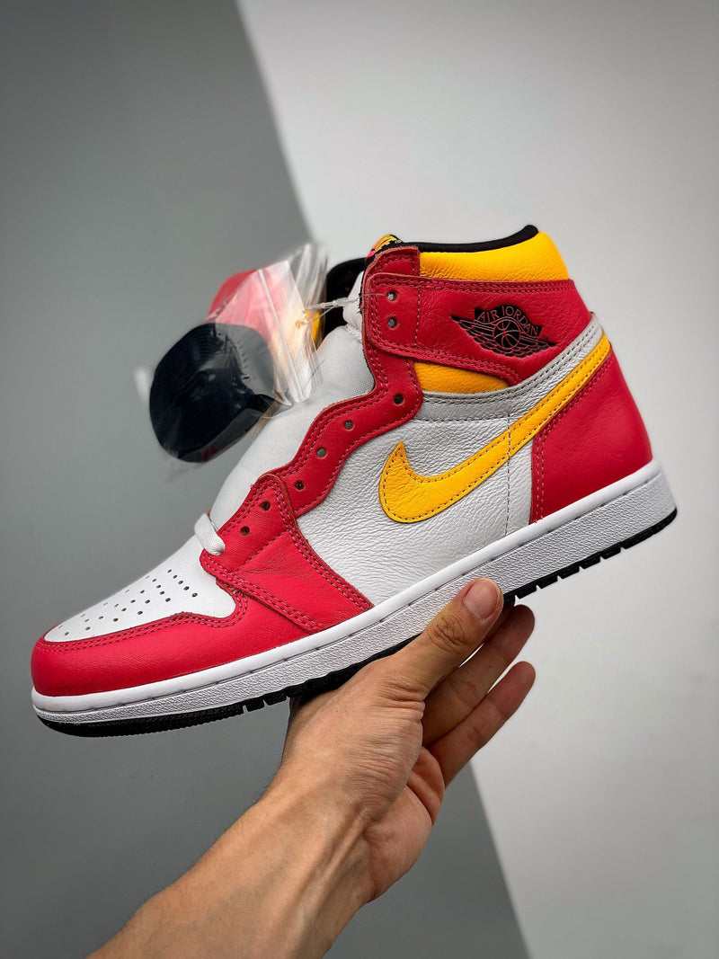 Nike Air Jordan 1 High "Light Fusion Red"