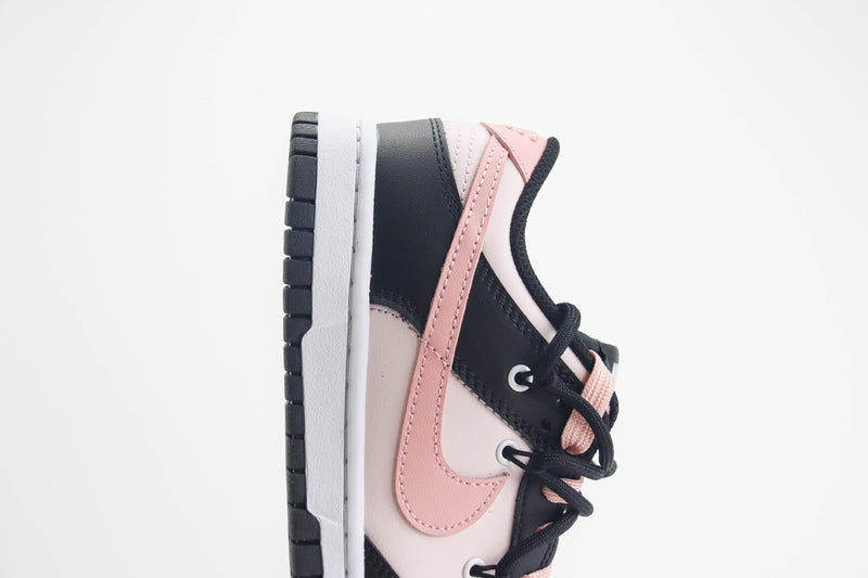 Tênis Nike Dunk SB Low Tokyo Raspberry Black Pink