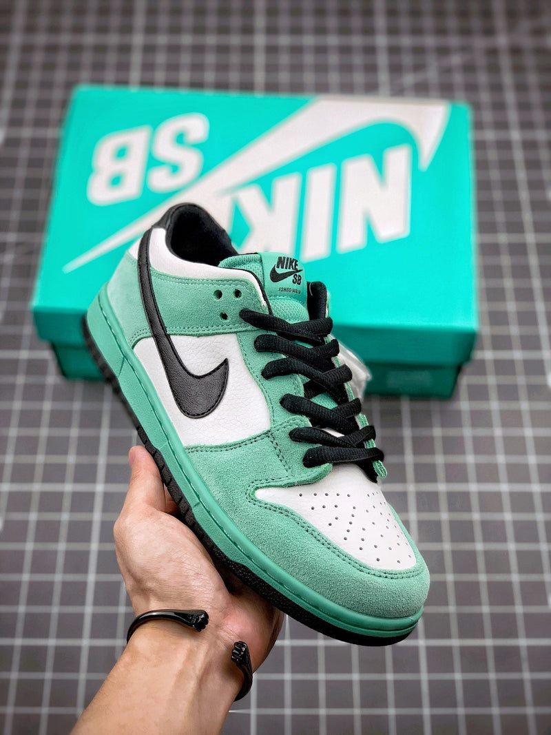 Tênis Nike SB Dunk Low "Sea Crystal"