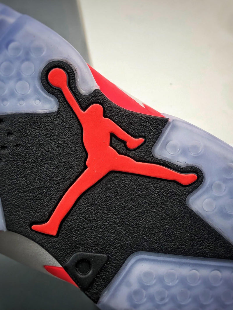 Tênis Nike Air Jordan 6 Retro "Infrared White"