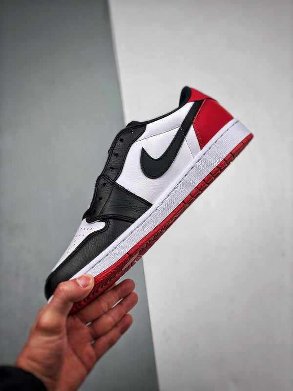 Nike Air Jordan 1 Low "Black Toe"