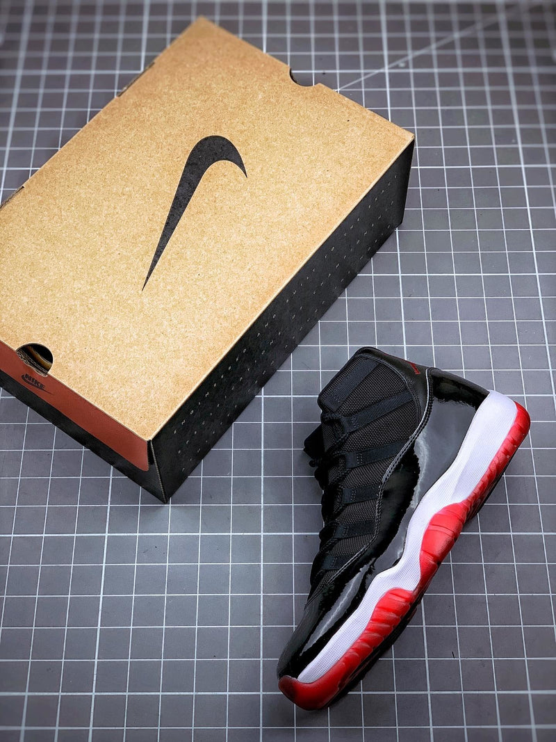 Nike Air Jordan 11 Bred