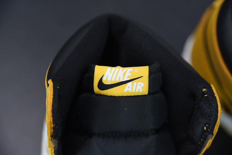 Nike Air Jordan 1 High "Pollen"