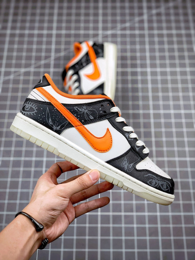 Nike SB Dunk Low "Halloween" Sneakers