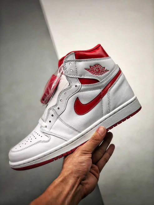 Nike Air Jordan 1 High "Metalic Red"