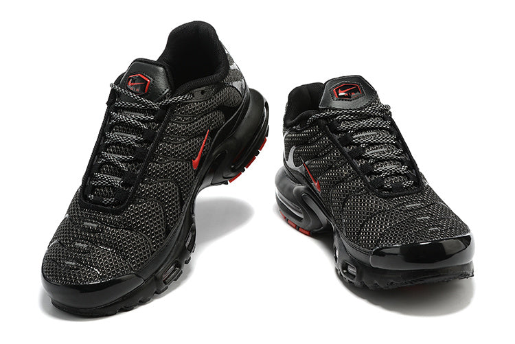 Nike Air Max Plus Tn "Black Metallic"