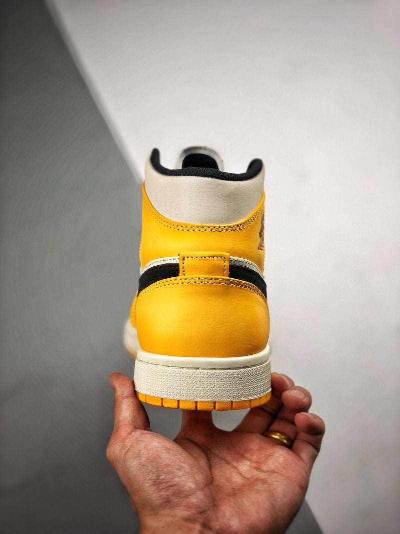 Tênis Nike Air Jordan 1 Mid SE "Lakers"