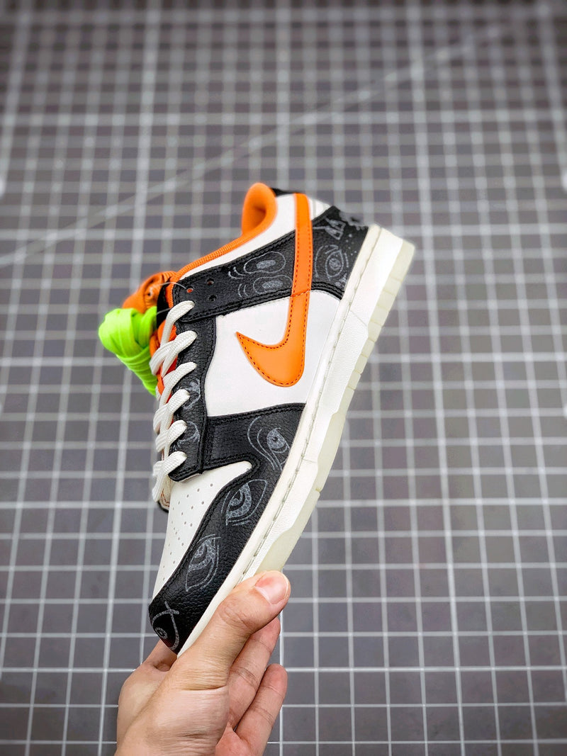 Nike SB Dunk Low "Halloween" Sneakers