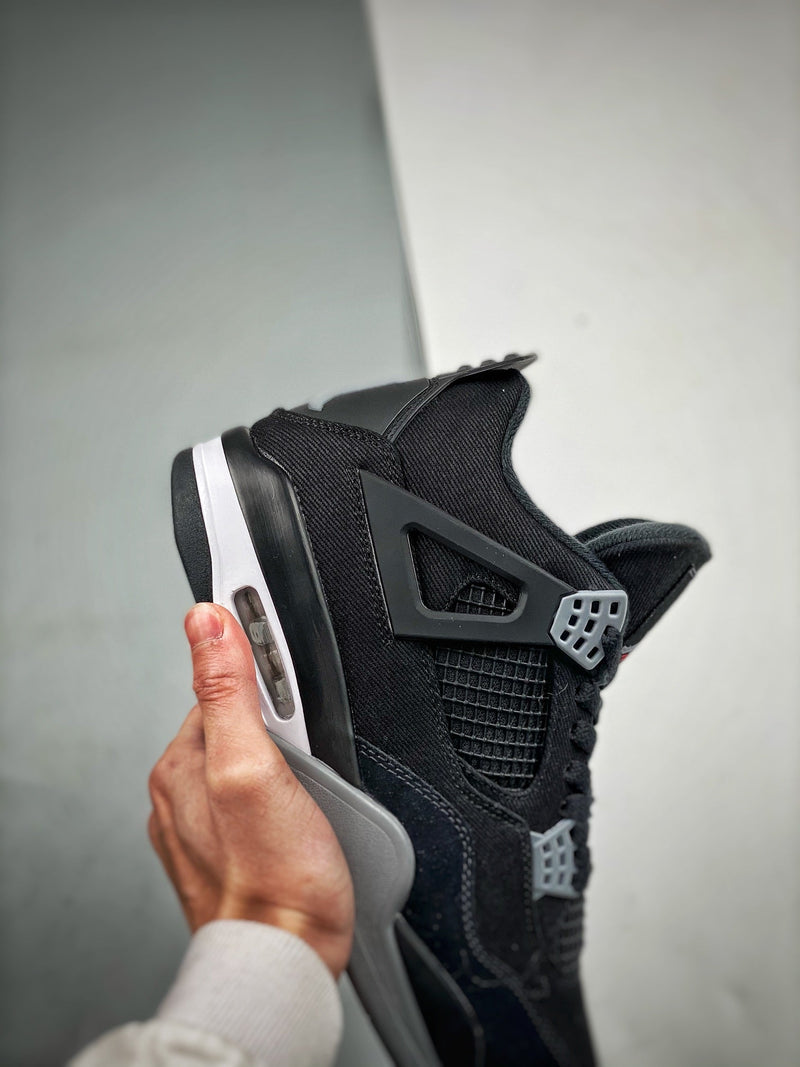 Nike Air Jordan 4 Retro SE "Black Cat"