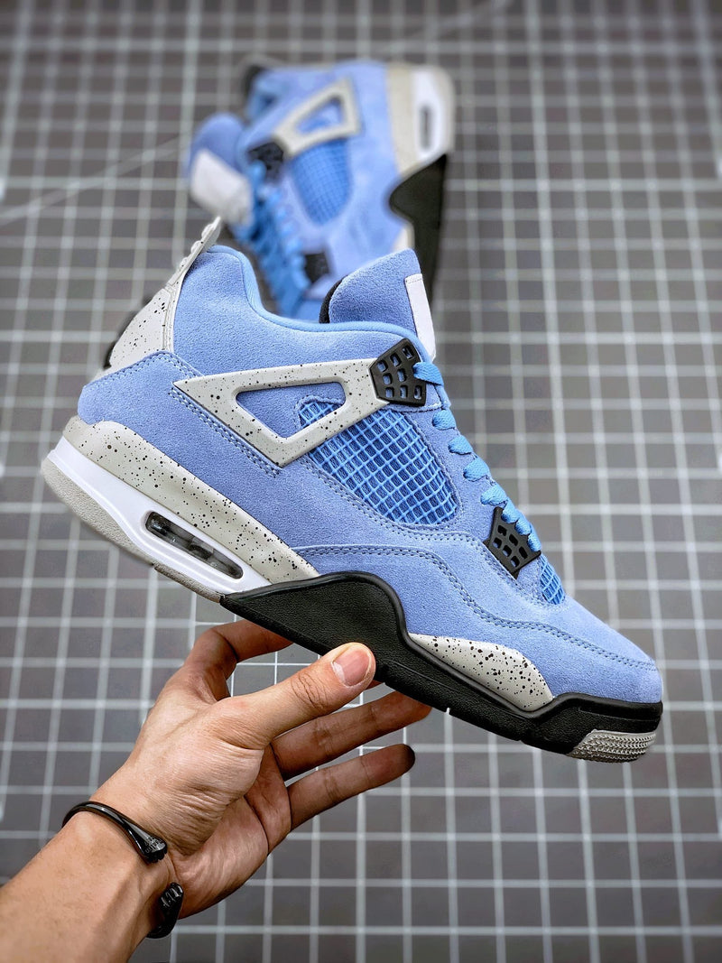 Nike Air Jordan 4 SE University Blue