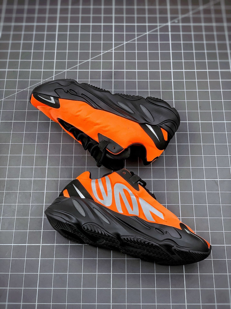 Adidas Yeezy 700 Boost MNVN Sneakers