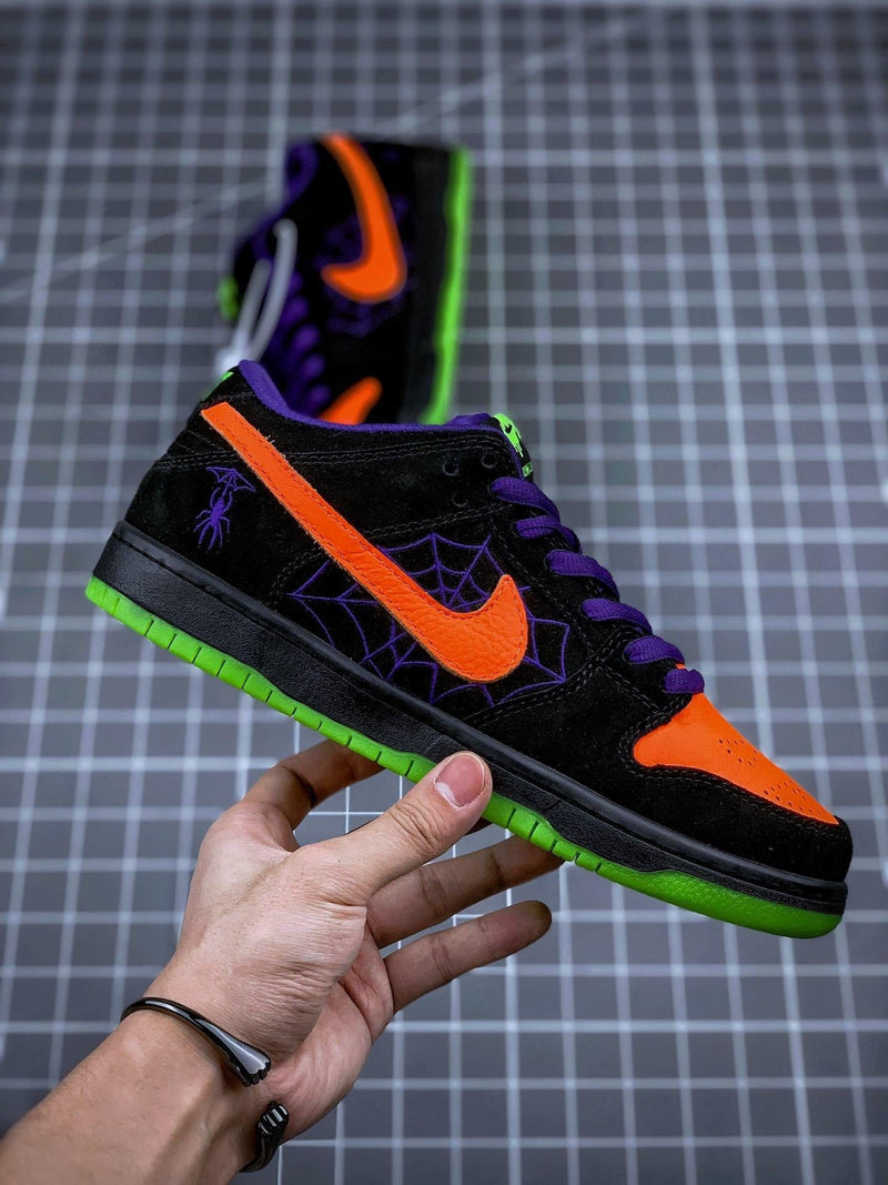 Nike SB Dunk Low "Night of Mischief Halloween"