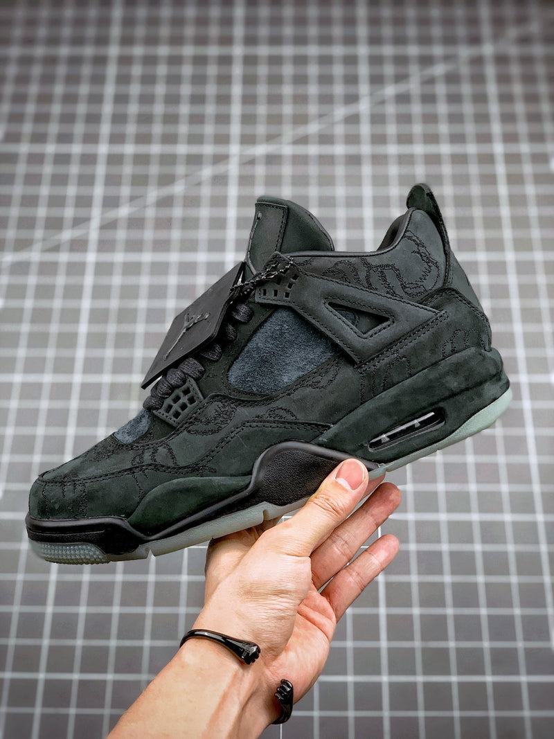 Nike Air Jordan 4 Retro Kaws Black