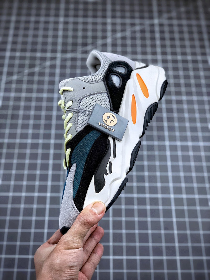 Adidas Yeezy 700 Boost Wave Runner