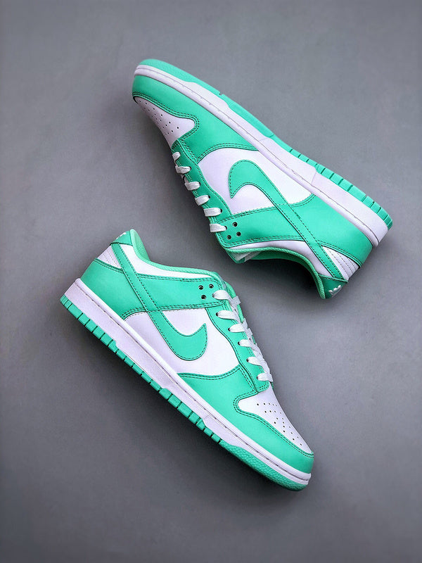 Nike SB Dunk Low "Barely Green" Sneakers