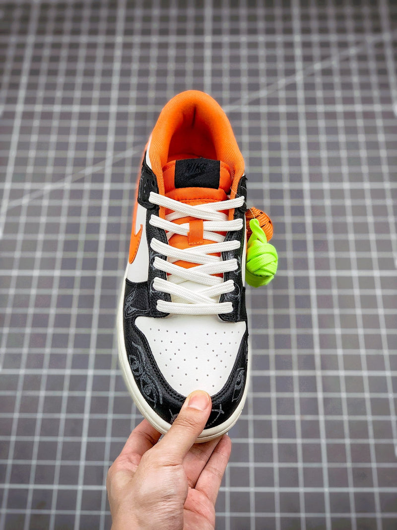 Nike SB Dunk Low "Halloween" Sneakers